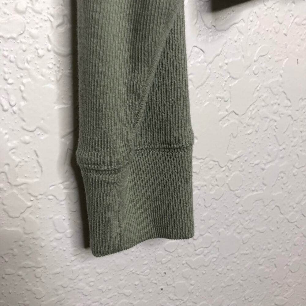 Athleta‎ light sage green ribbed knit hooded cropped top size Medium - Picture 5 of 14